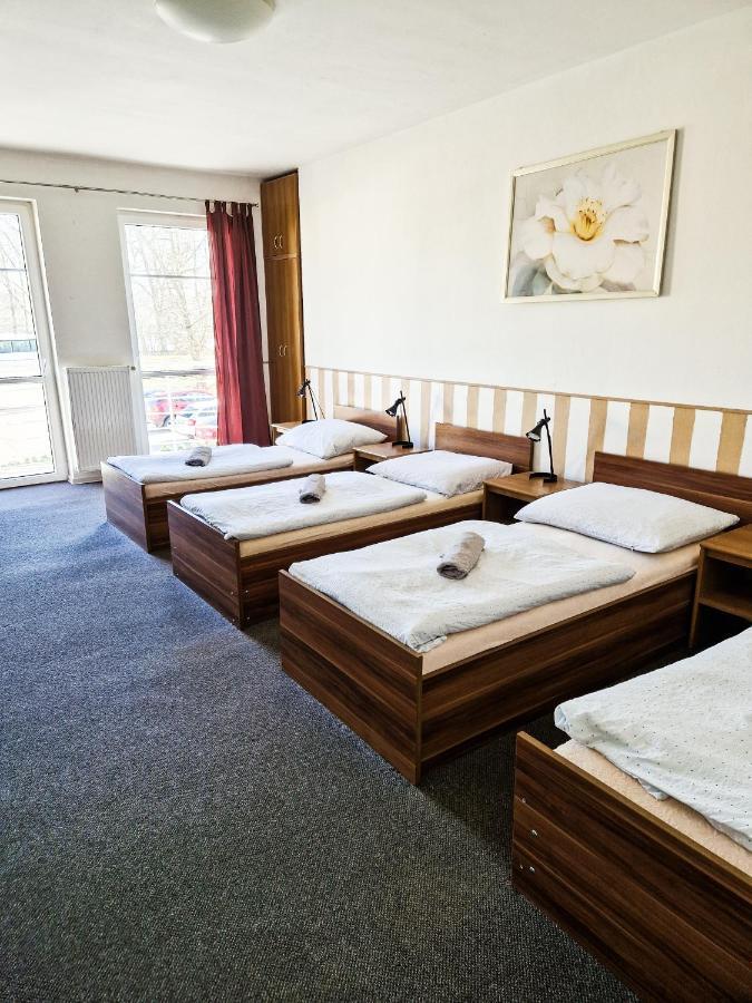 Hotel Ned Hockey Nymburk Eksteriør billede